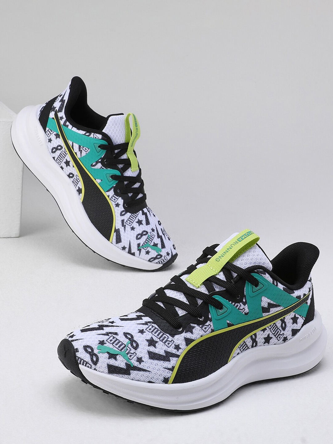 

Puma Kids Reflect Lite Masked Hero Youth Sneakers, White