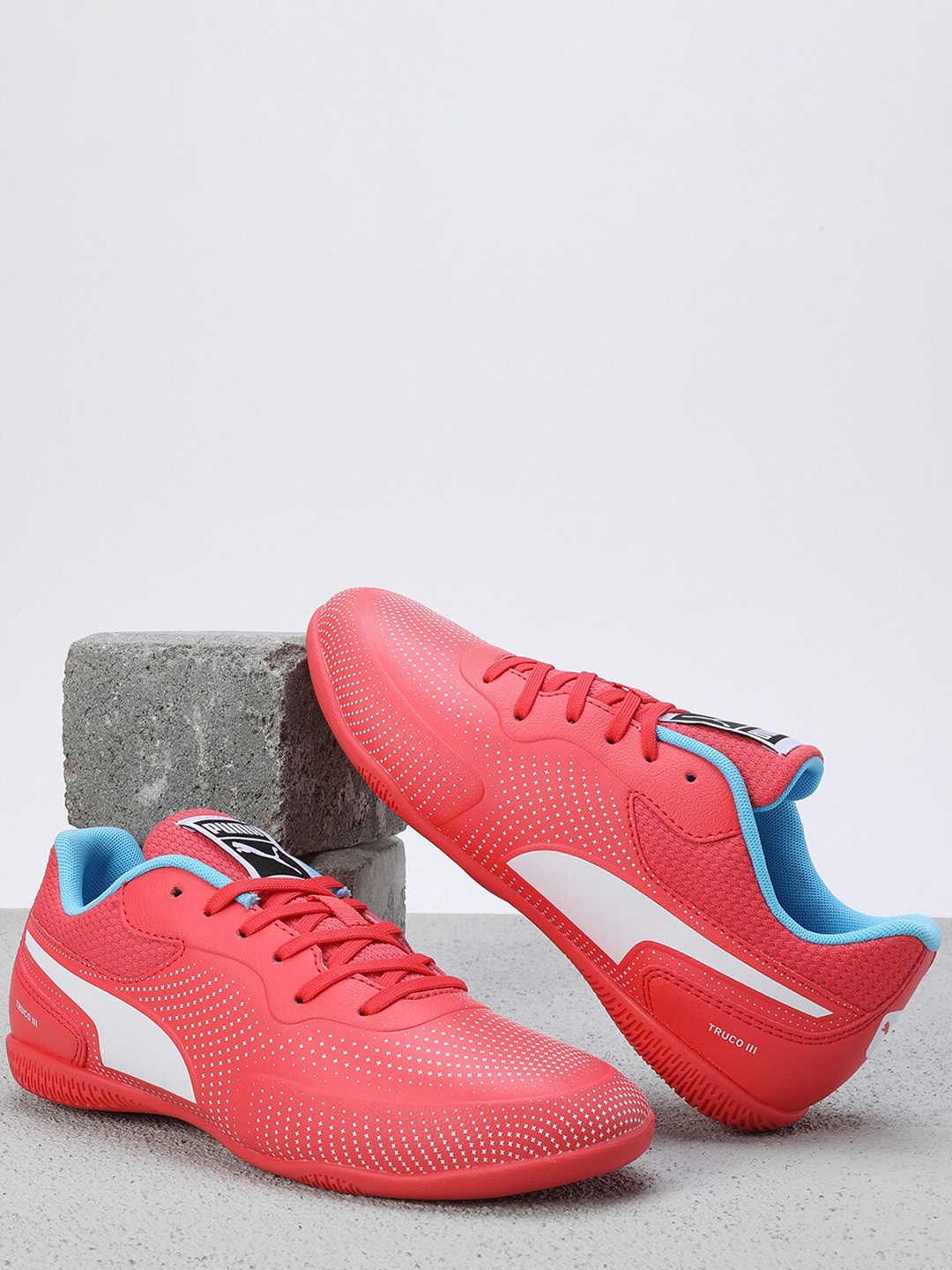 

Puma Kids TRUCO III Youth Indoor Sports Shoes, Red