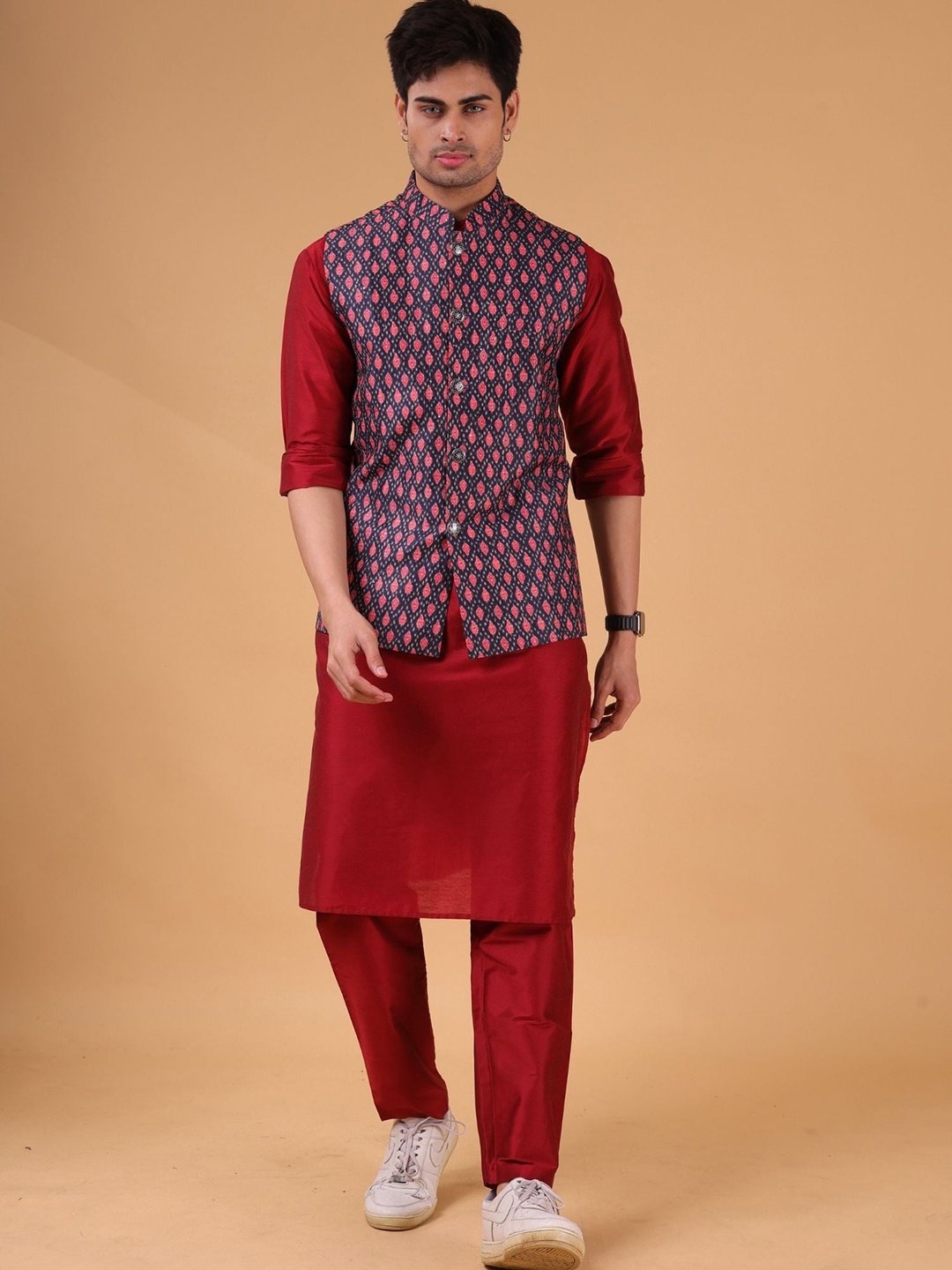 

SHIWAM ETHNIX X Mandarin Collar Straight Kurta With Pyjamas & Nehru Jacket, Red