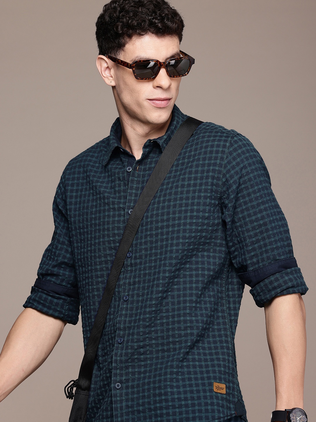 

The Roadster Life Co. Pure Cotton Checked Casual Shirt, Navy blue