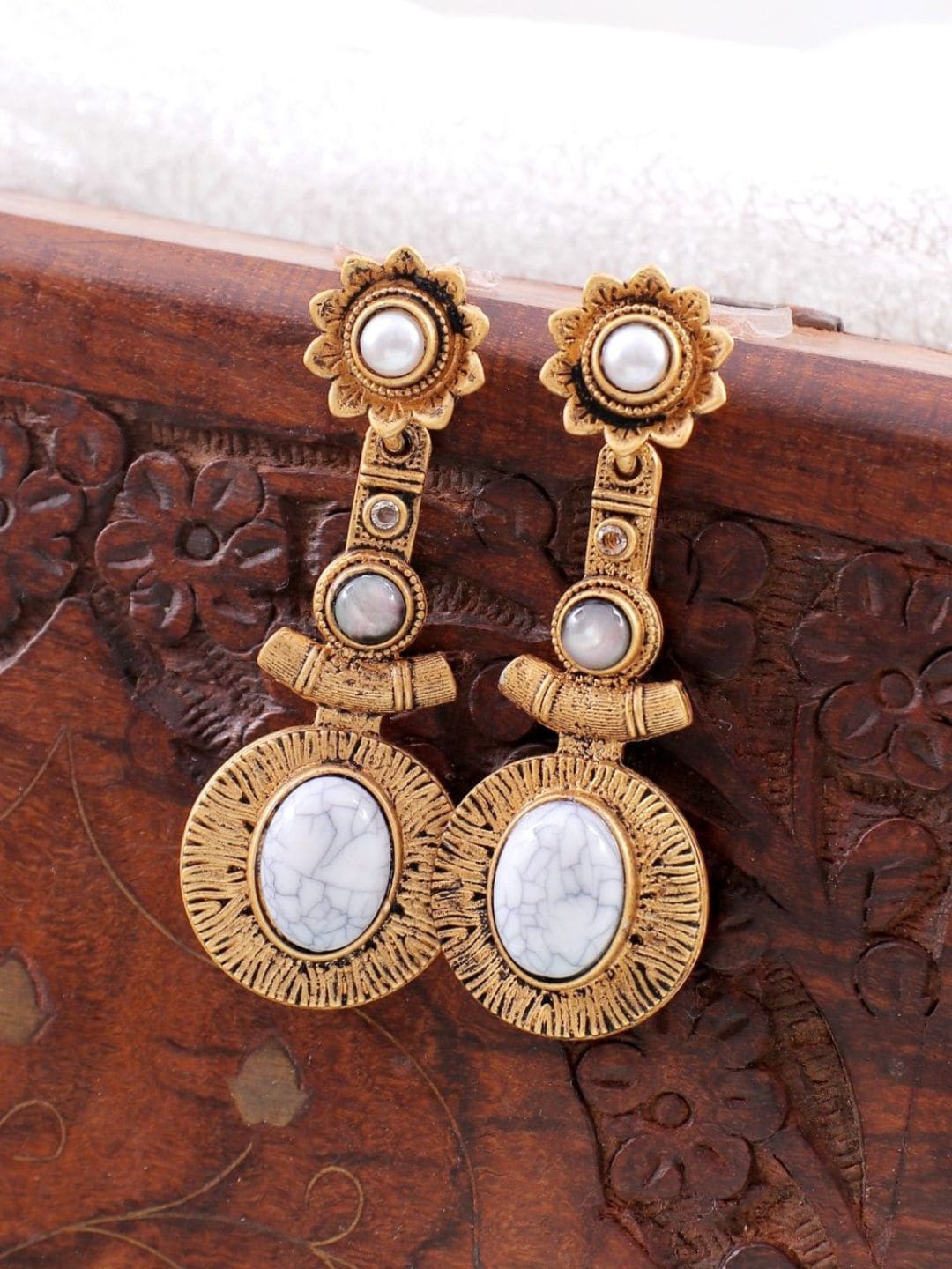 

Crunchy Fashion Gold-Plated Antique Contemporary Drop Earrings