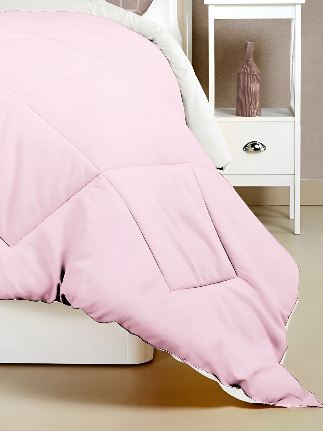 

bsb home Pink & Beige Microfiber Mild Winter 210 GSM Double Bed Comforter