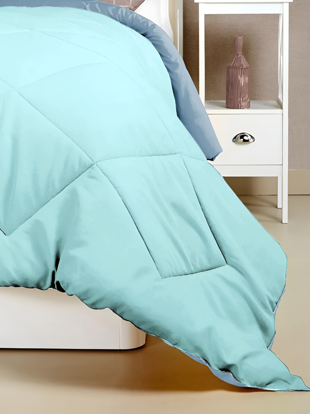 

bsb home Sea Green & Grey Microfiber Mild Winter 210 GSM Double Bed Comforter
