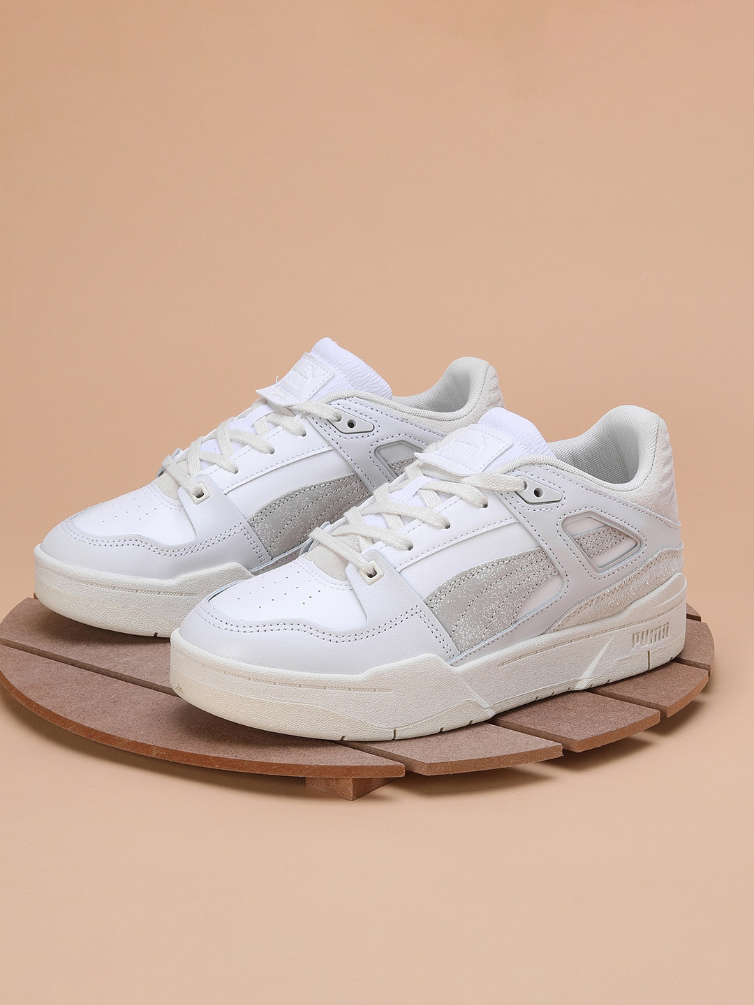 

Puma Women Slipstream Thrifted Sneakers, White