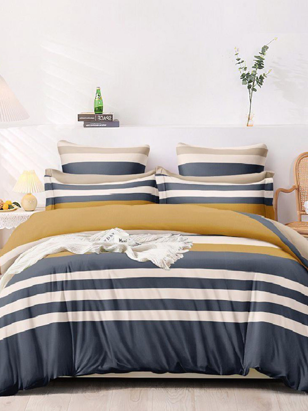 

Laying Style Grey & Beige 4 Pieces Striped Double King Sized Cotton Bedding Set