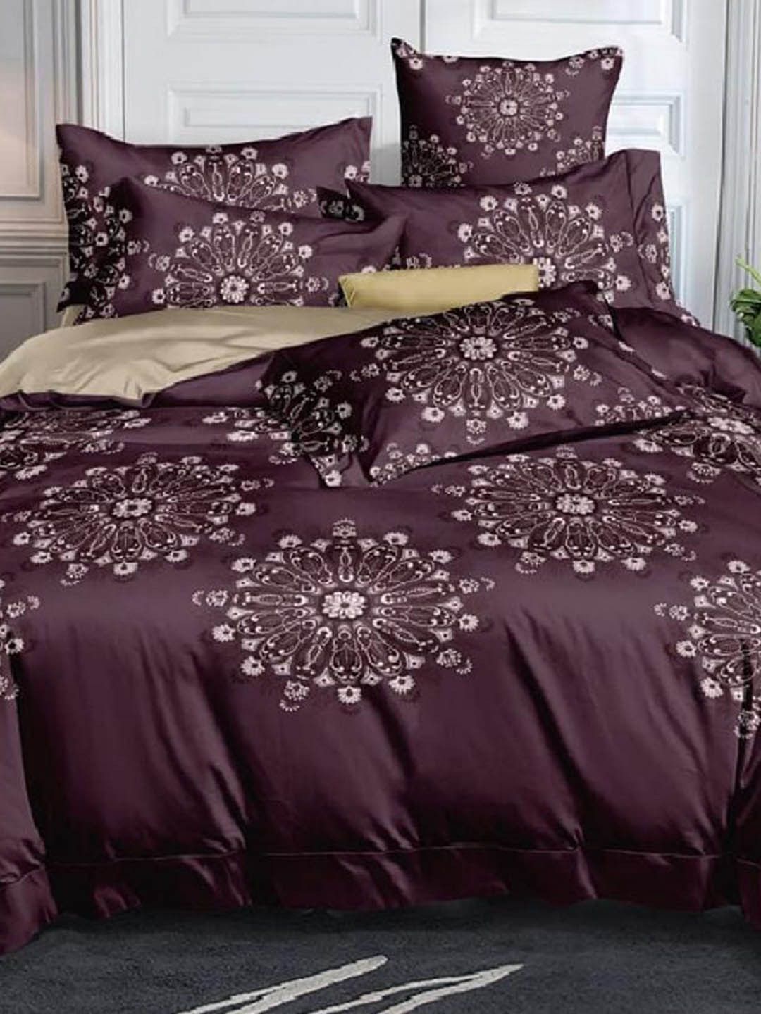 

Laying Style Purple 4 Pieces Ethnic Printed Double King Sized Bedding Set