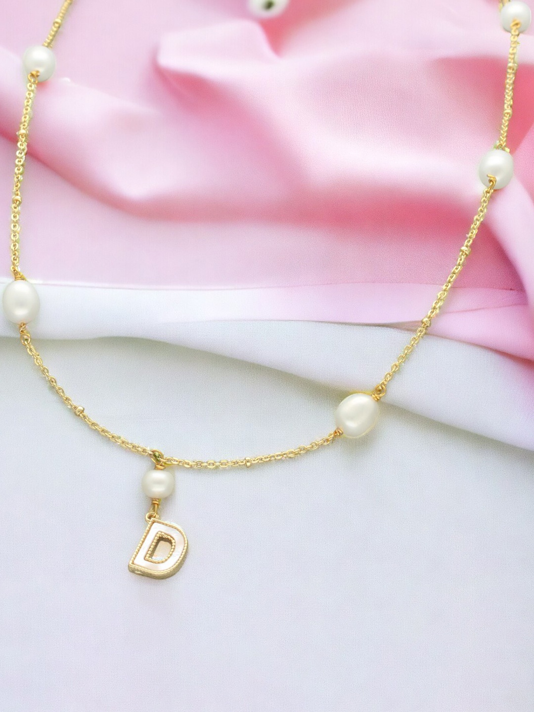 

Sri Jagdamba Pearls Dealer Gold-Plated Beaded Necklace