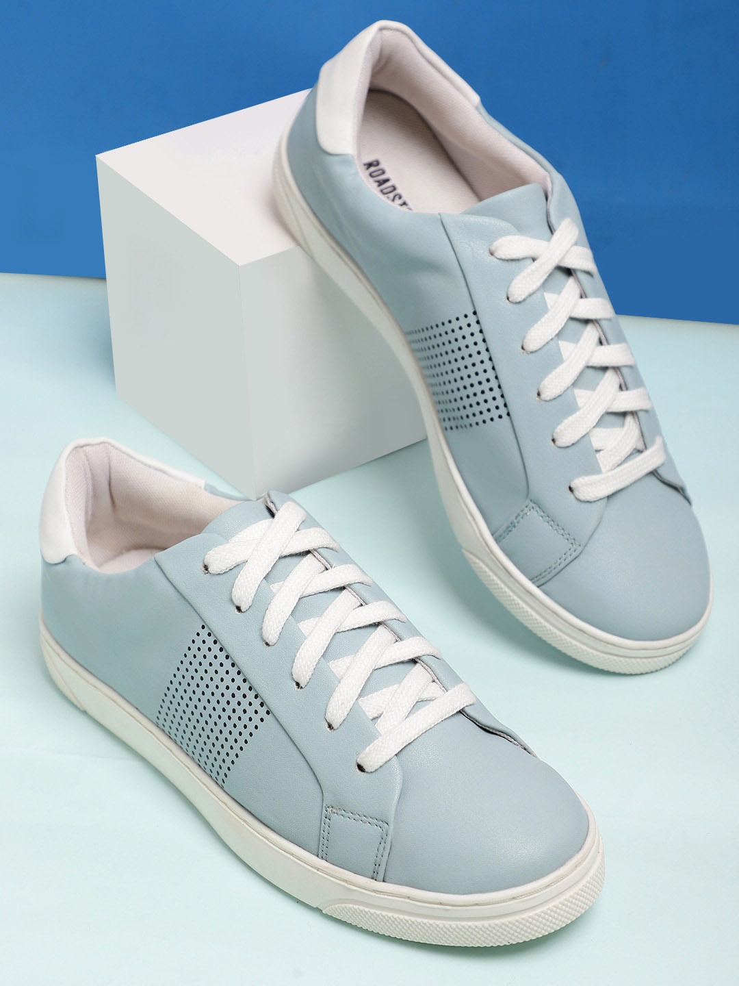 

The Roadster Lifestyle Co. Women Lace-Up Casual Sneakers, Blue