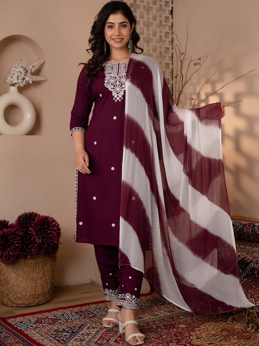 

Charu Ethnic Motifs Embroidered Regular Thread Work Kurta with Trousers & Dupatta, Violet