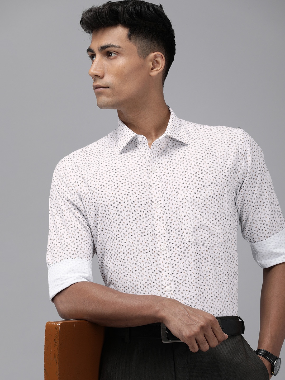 

Park Avenue Slim Fit Tropical Printed Opaque Formal Shirt, White