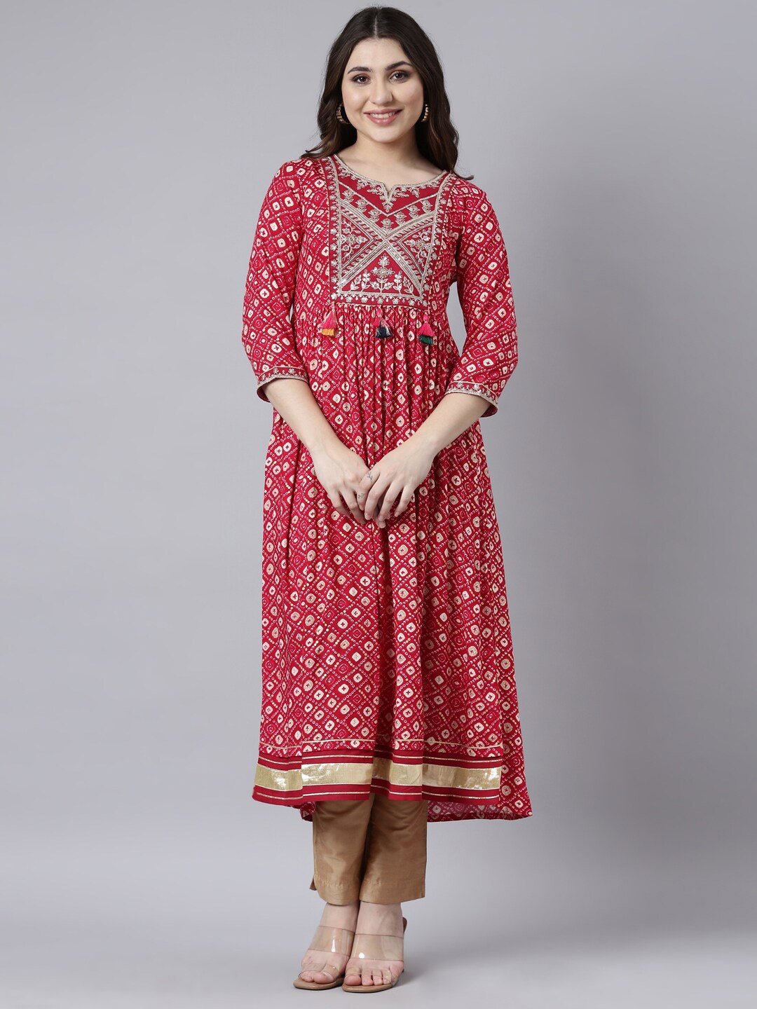 

Neerus Ethnic Motifs Embroidered Notch Neck Sequinned Anarkali Empire Kurta, Pink