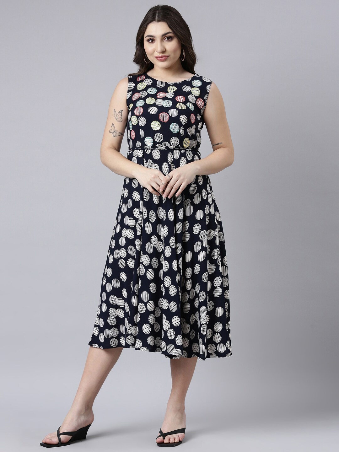 

Neerus Geometric Printed Round Neck Sleeveless Fit & Flare Midi Dress, Navy blue