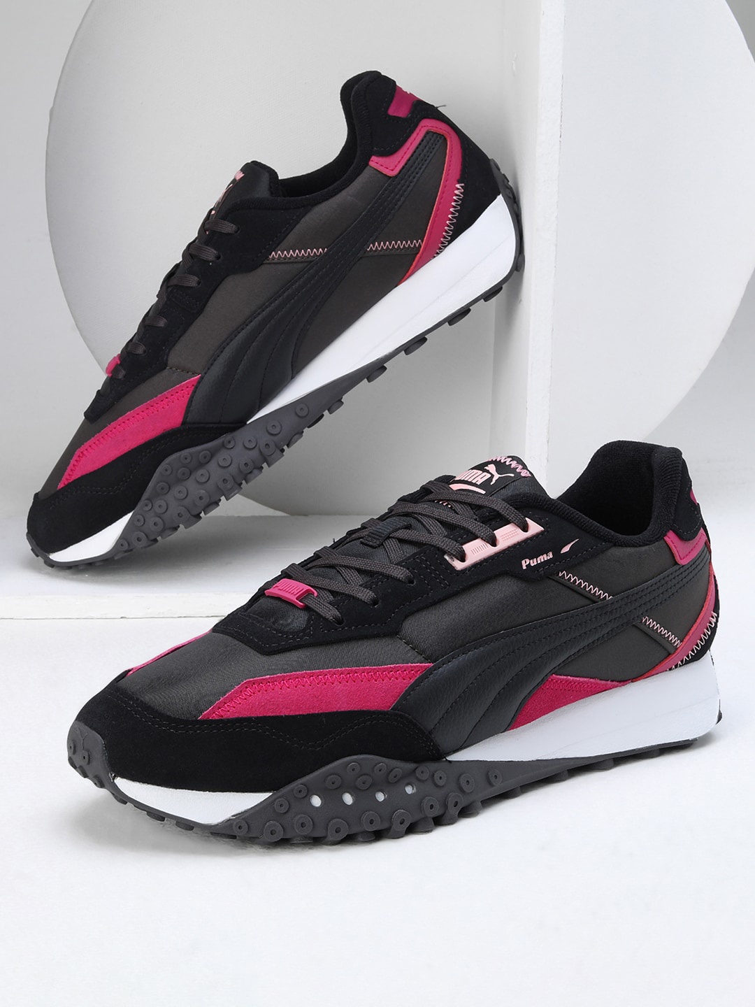 

Puma Unisex Blktop Rider Sneakers, Black