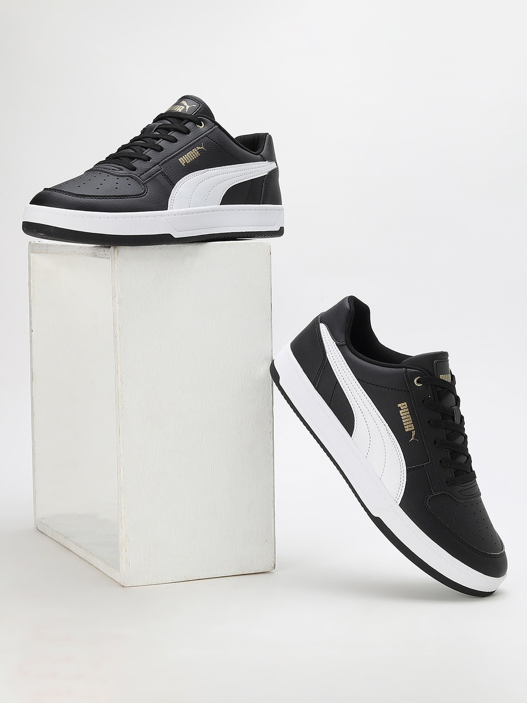 

Puma Unisex Caven 2.0 Sneakers, Black