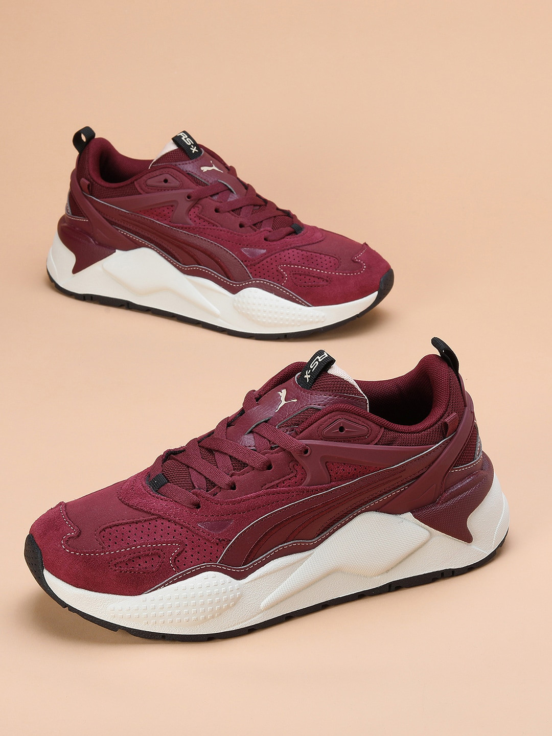 

Puma Unisex RS-X Efekt Perforated Sneakers, Red