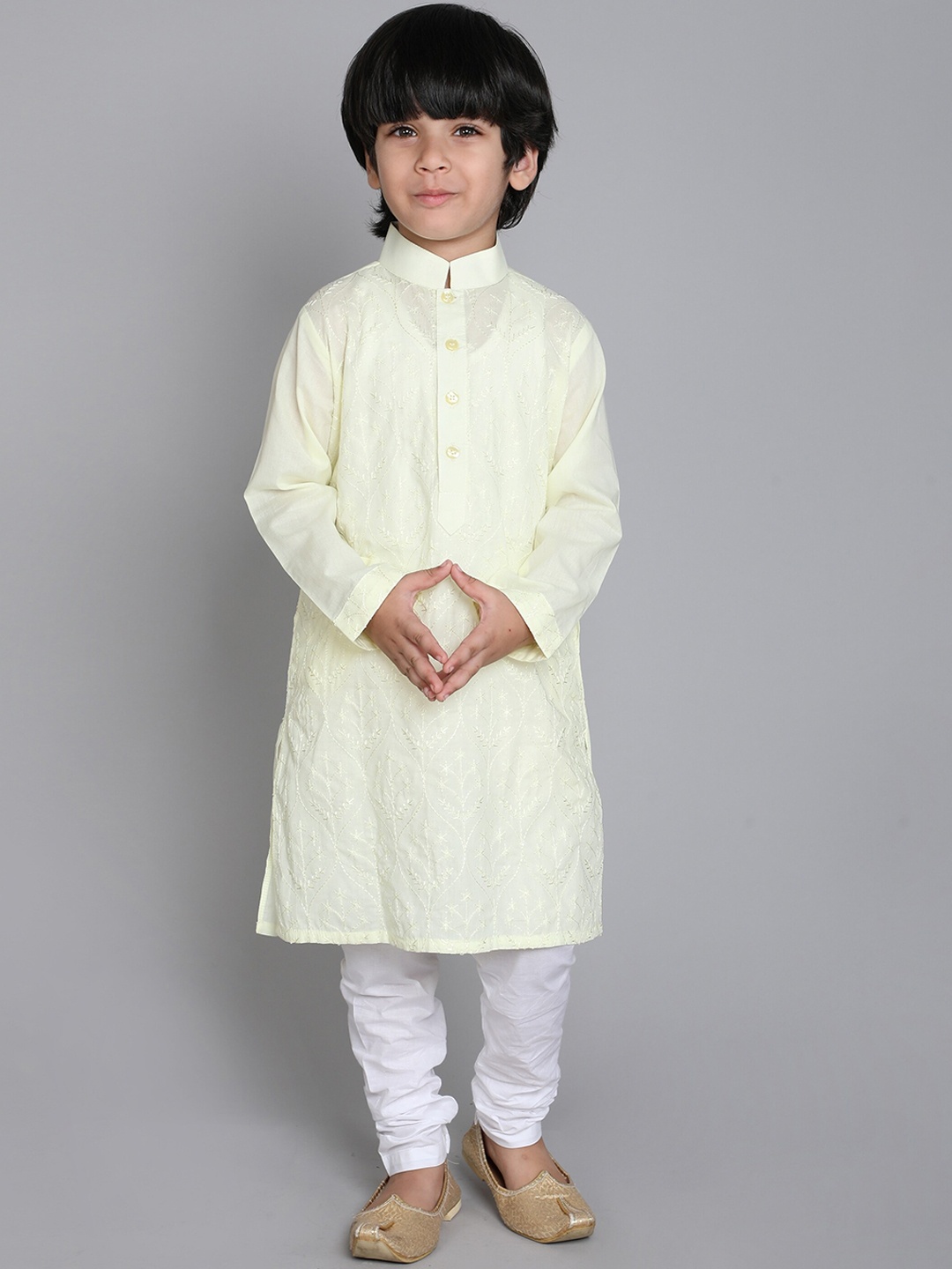 

BAESD Boys Ethnic Motifs Embroidered Regular Thread Work Pure Cotton Kurta with Churidar, Yellow