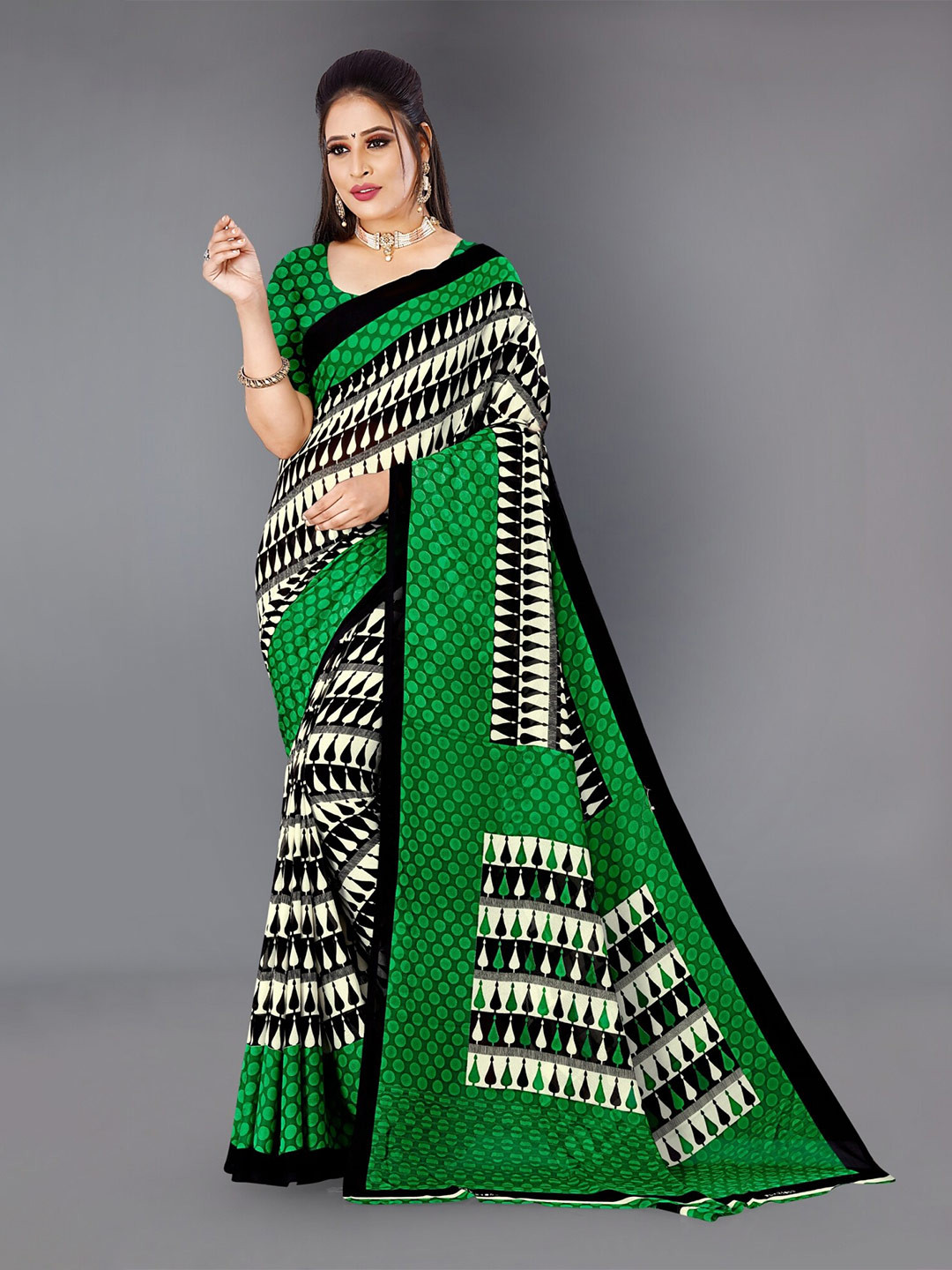 

ANAND SAREES Abstract Printed Saree, Green