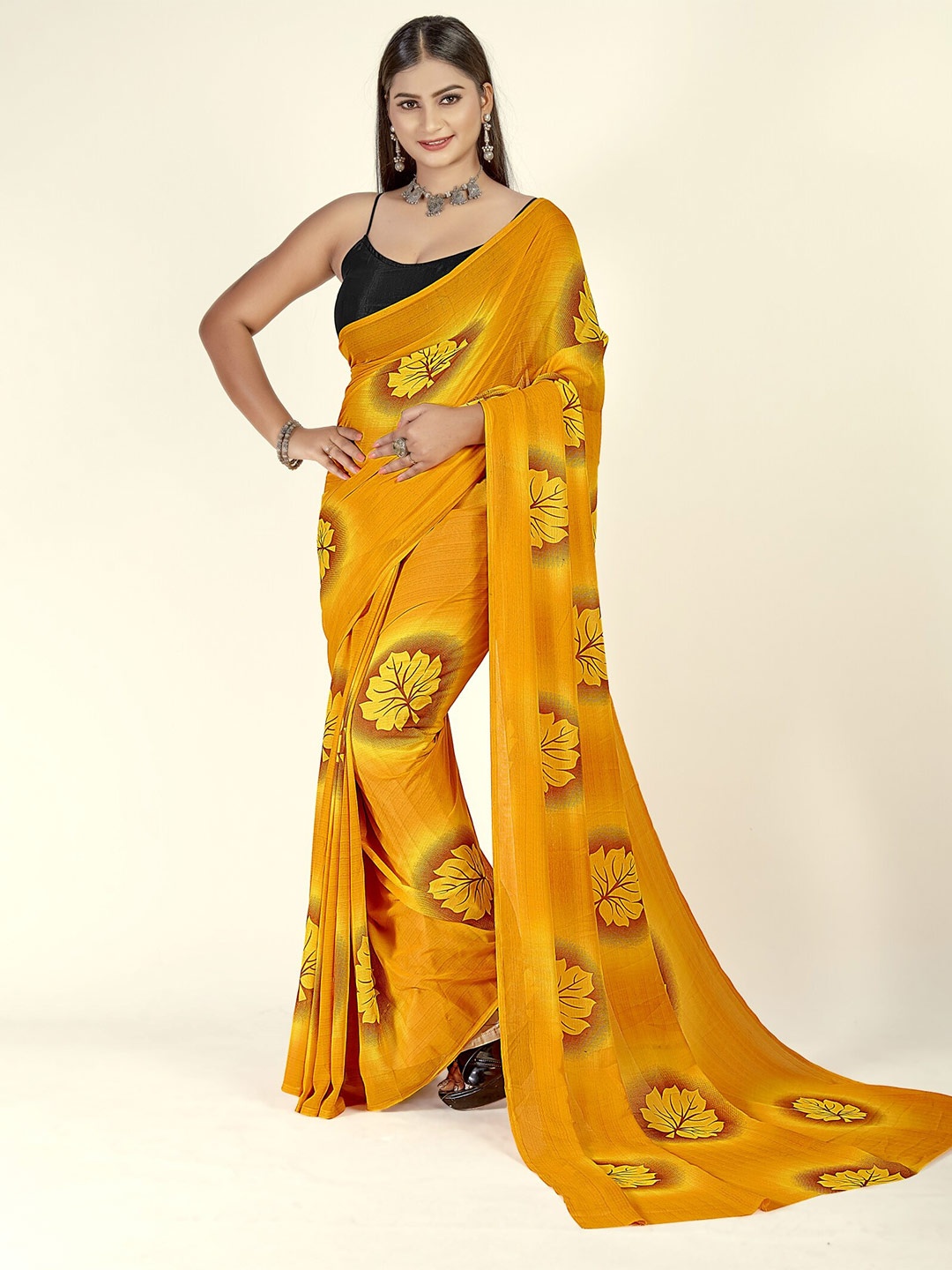

ANAND SAREES Floral Printed Sarees, Yellow