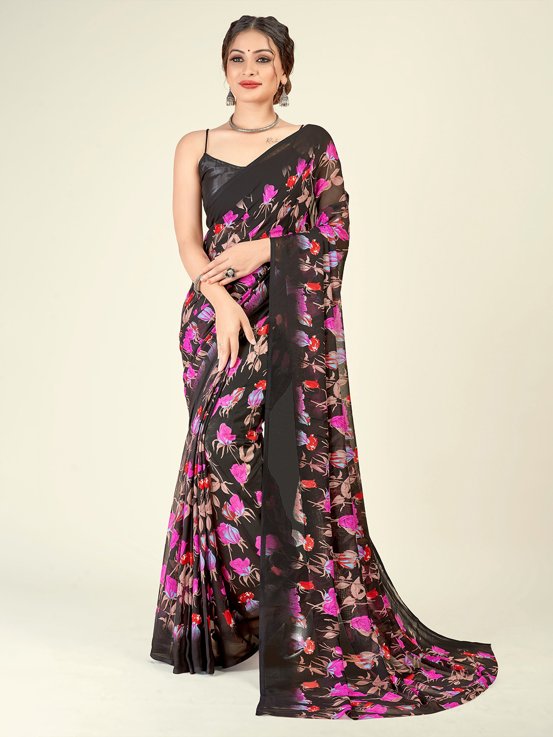 

ANAND SAREES Floral Printed Saree, Black