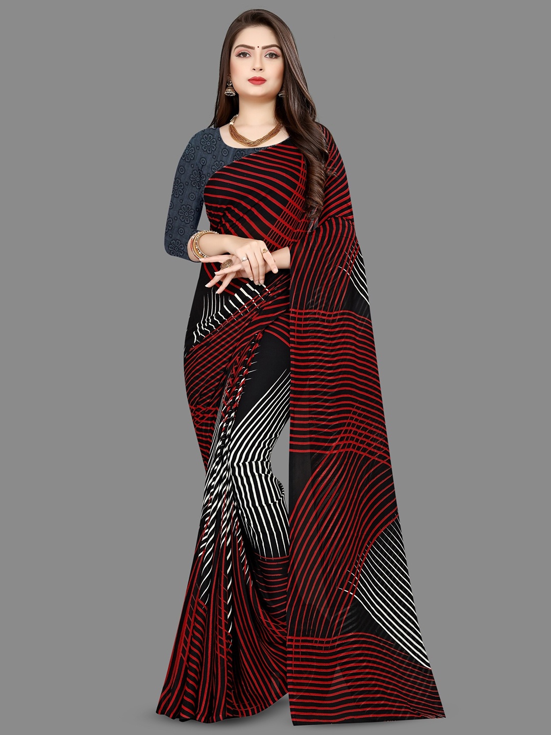 

Moda Rapido Striped Printed Saree, Red