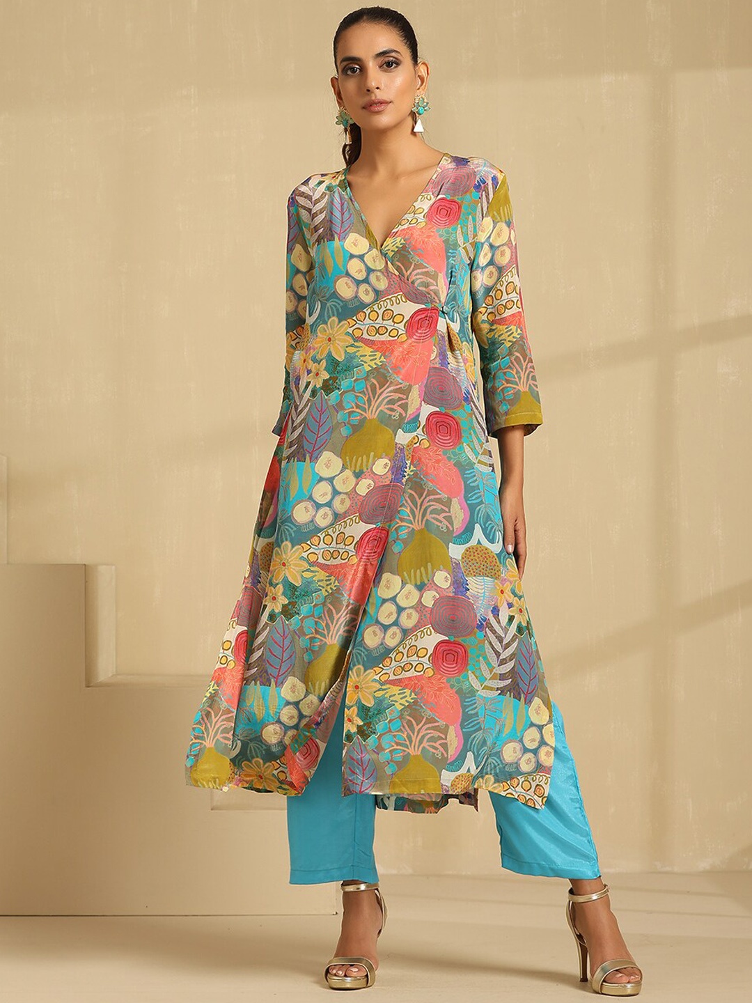 

indy Raaga Floral Printed V-Neck A-Line Angrakha Crepe Kurta, Blue