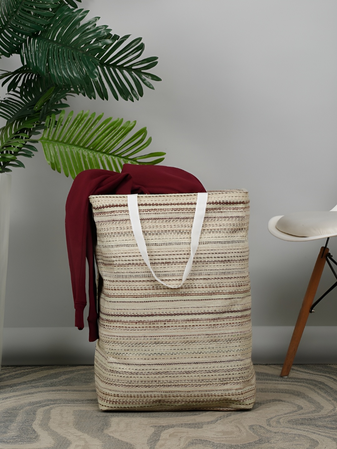 

DREAM WEAVERZ Medium Rectangle Shaped Beige Woven Laundry Baskets