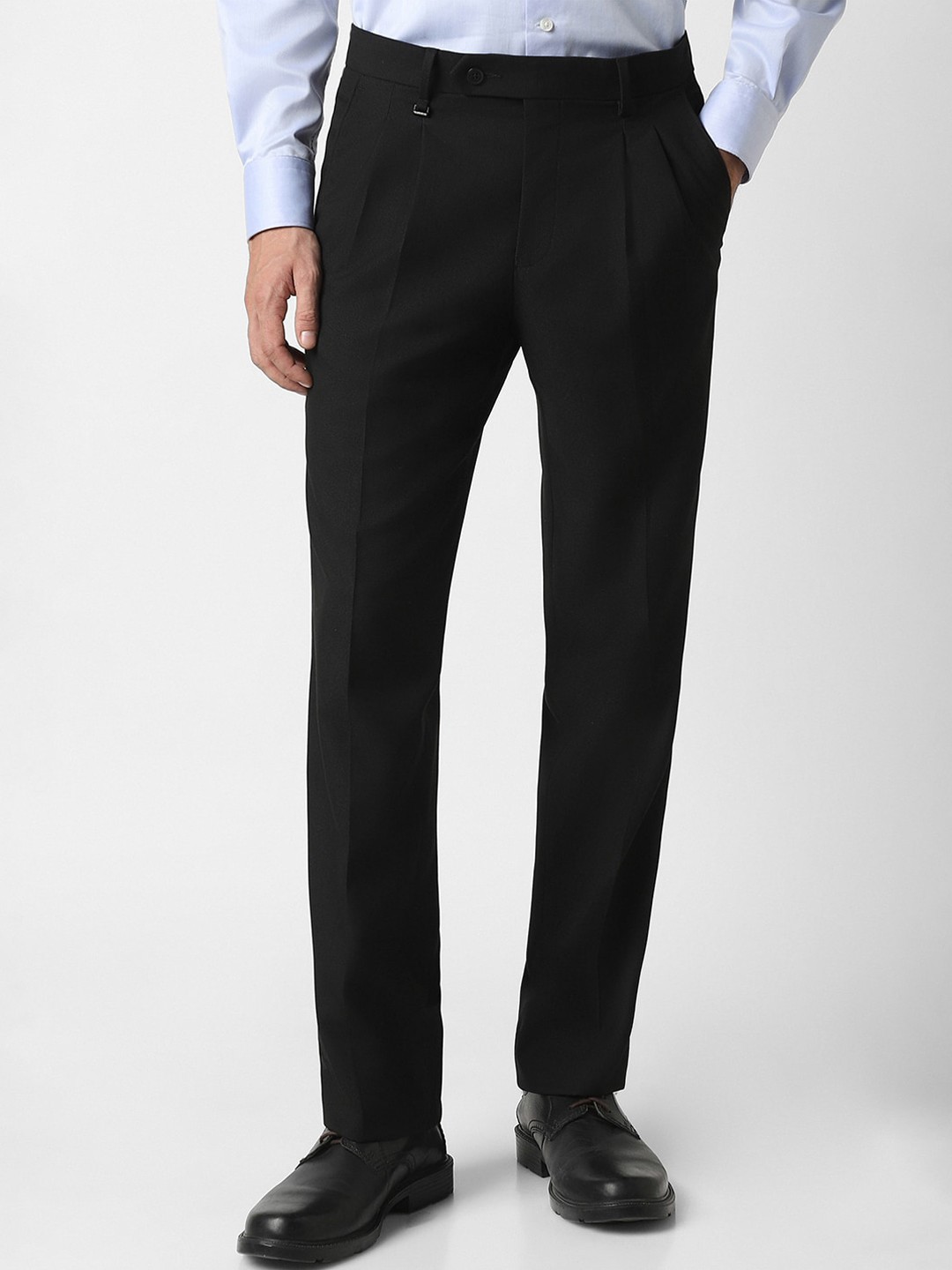

Van Heusen Men Pleated Formal Trousers, Black