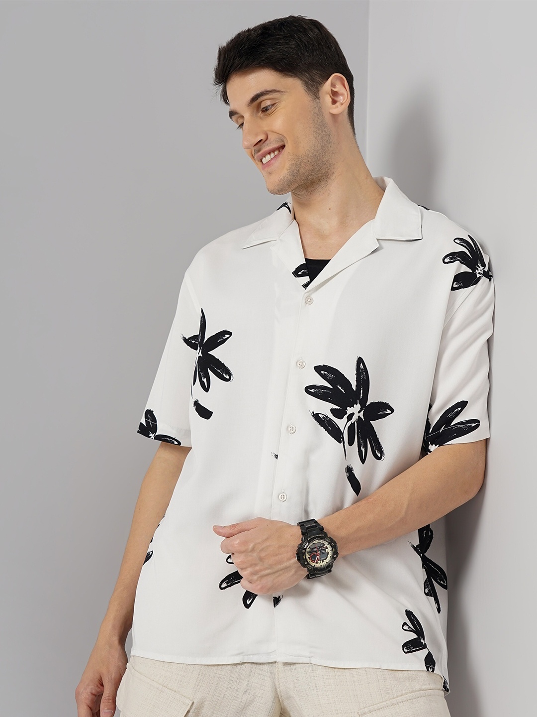 

Celio Floral Printed Spread Collar Classic Casual Shirt, White