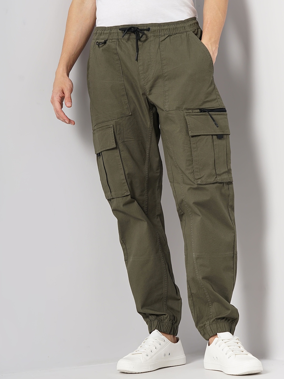 

Celio Men Mid Rise Cargos, Olive