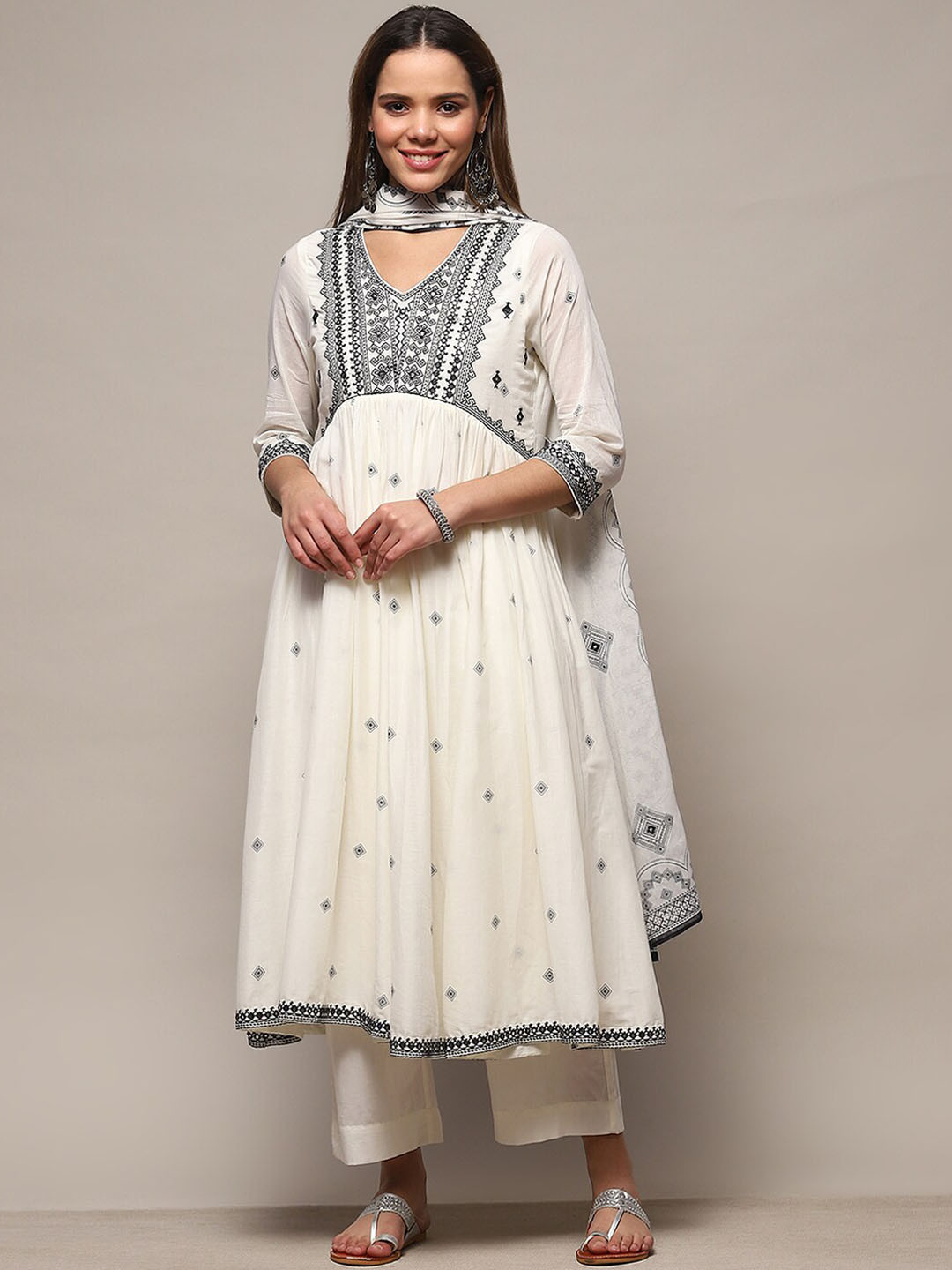 

Biba Floral Embroidered Regular Thread Work Pure Cotton Kurta with Palazzos & Dupatta, Off white