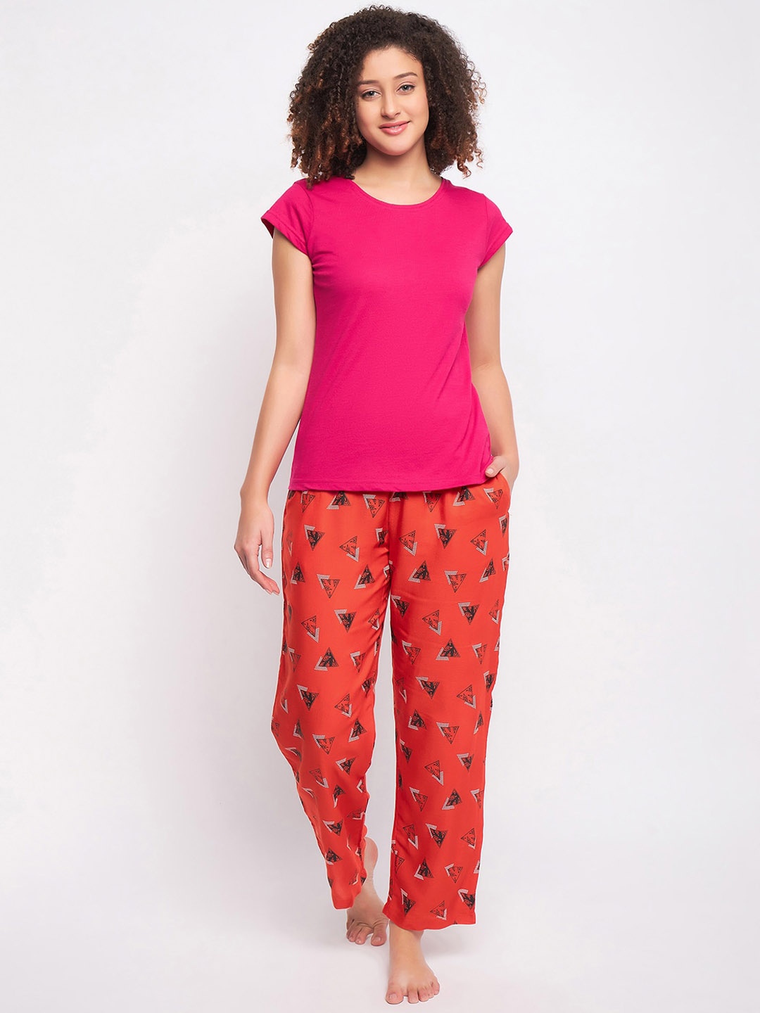 

Clovia Pink Round Neck Short Sleeves Pure Cotton Night Suit