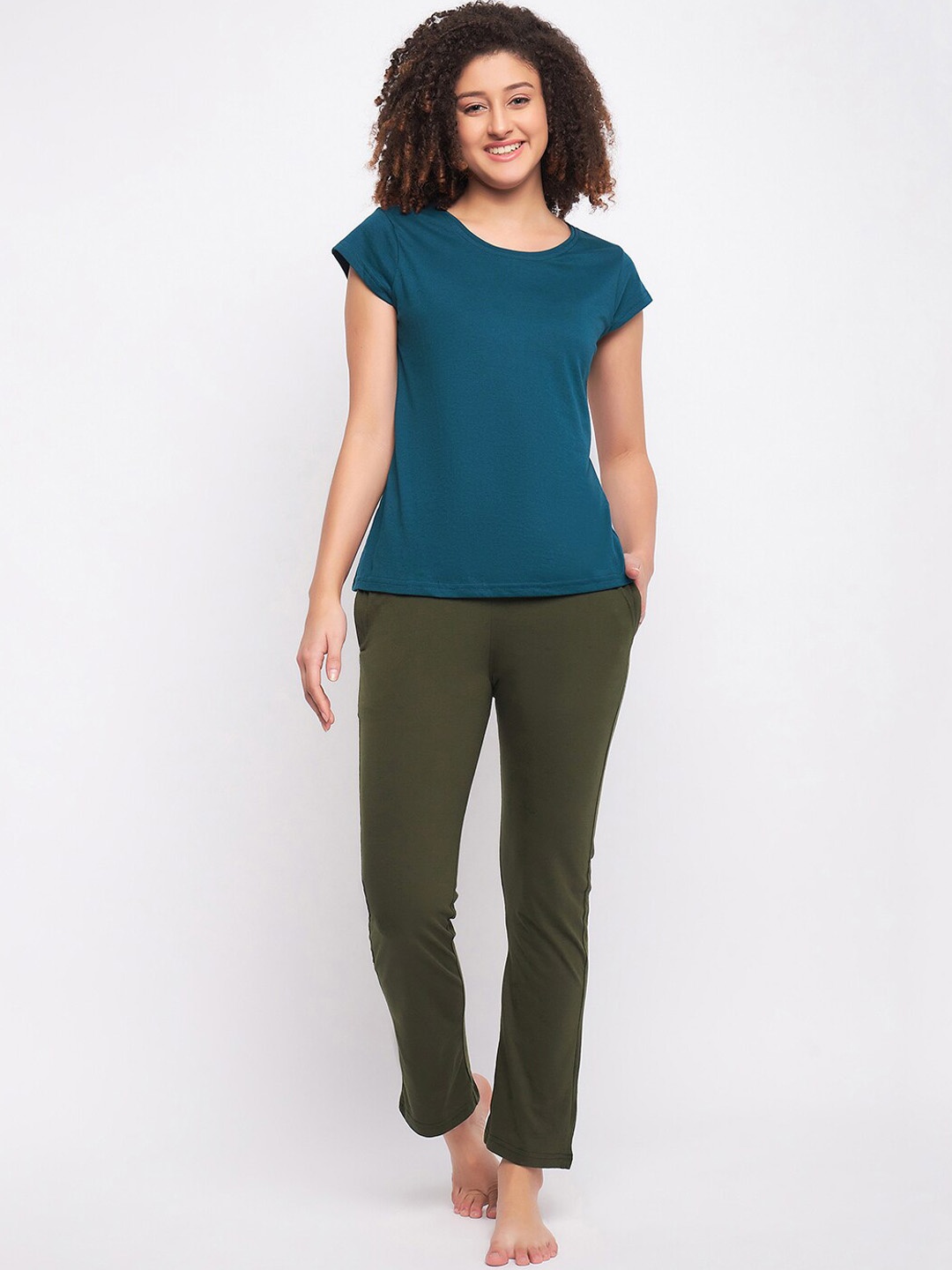 

Clovia Green Pure Cotton Top & Pyjama Set