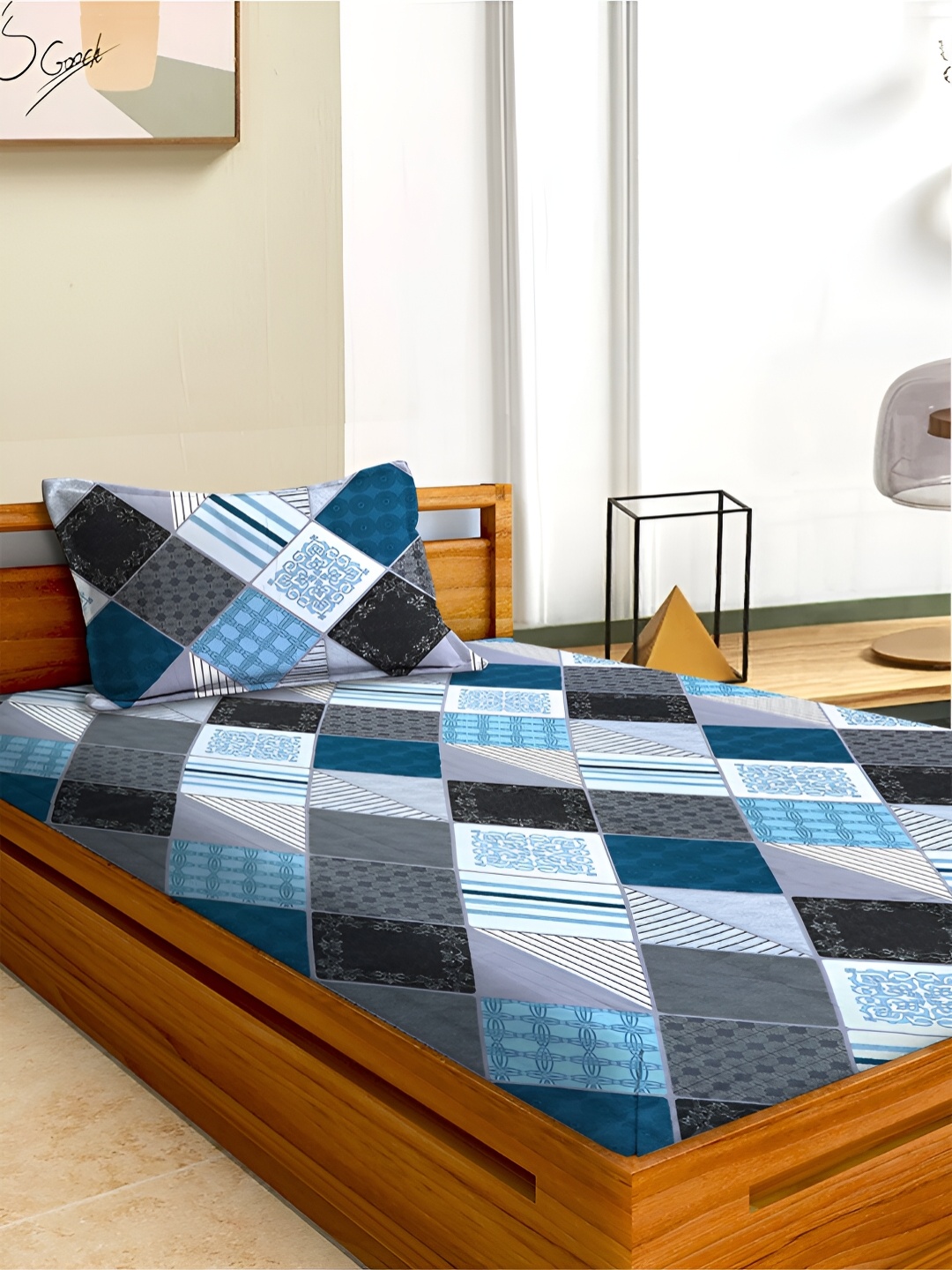 

Aura Blue & Black Ethnic Motifs 180 TC Microfiber Single Bedsheet with 1 Pillow Covers