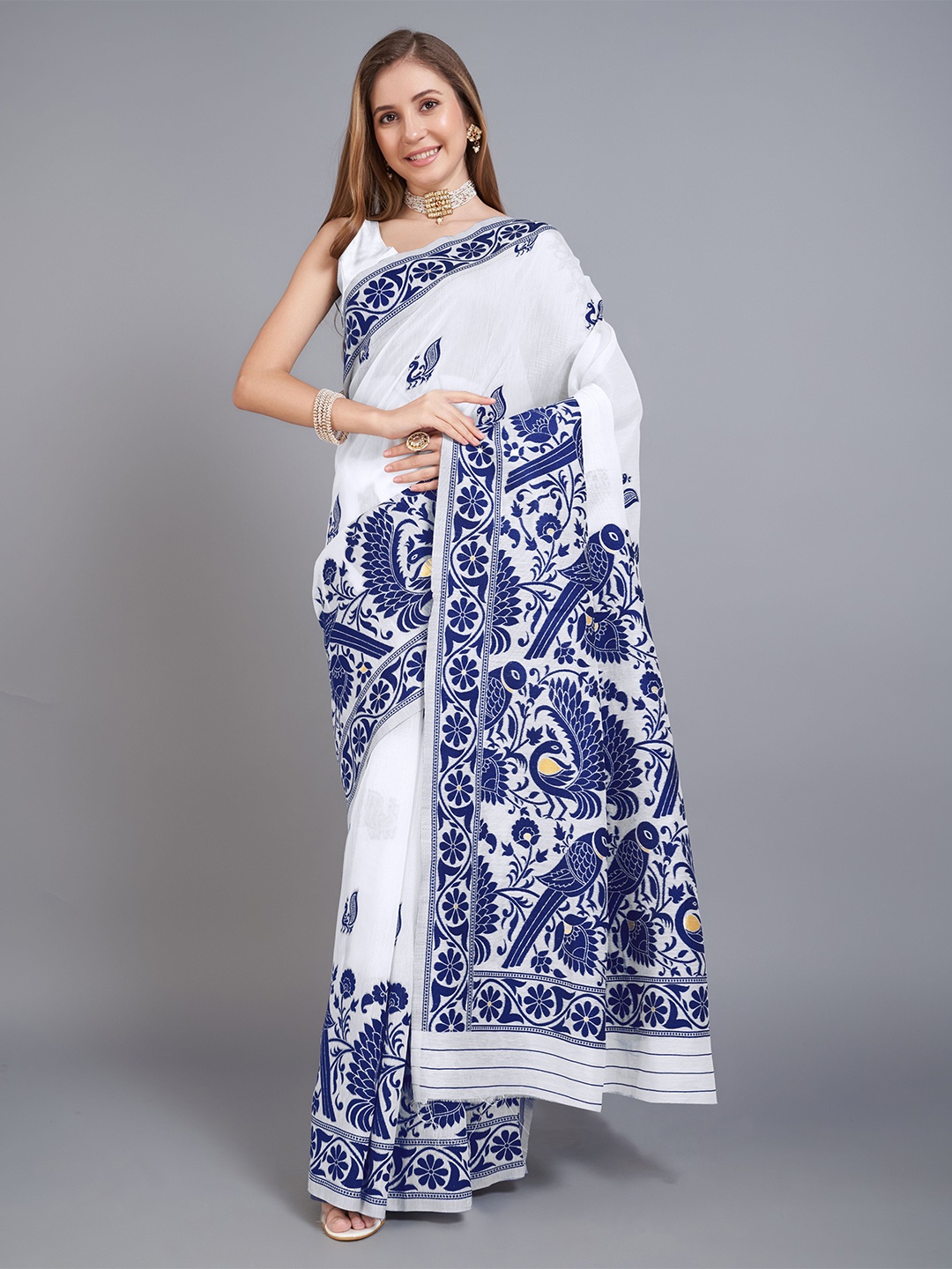 

bansari textiles Ethnic Motifs Woven Design Zari Jamdani Saree, Navy blue