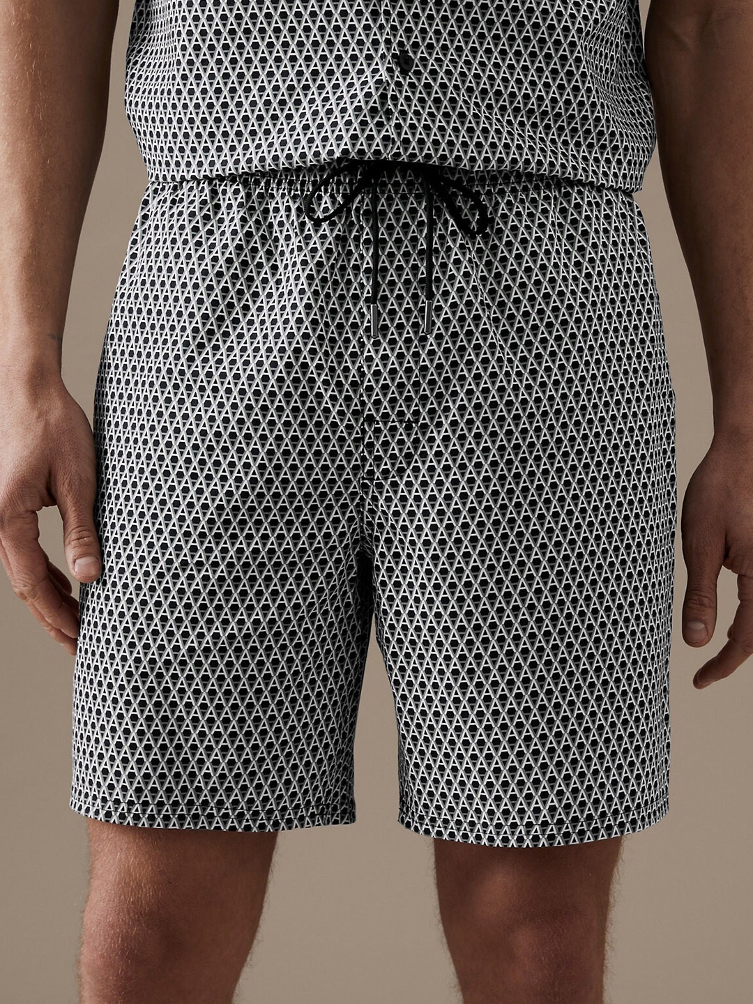 

Marks & Spencer Men Geometric Printed Lounge Shorts, Black