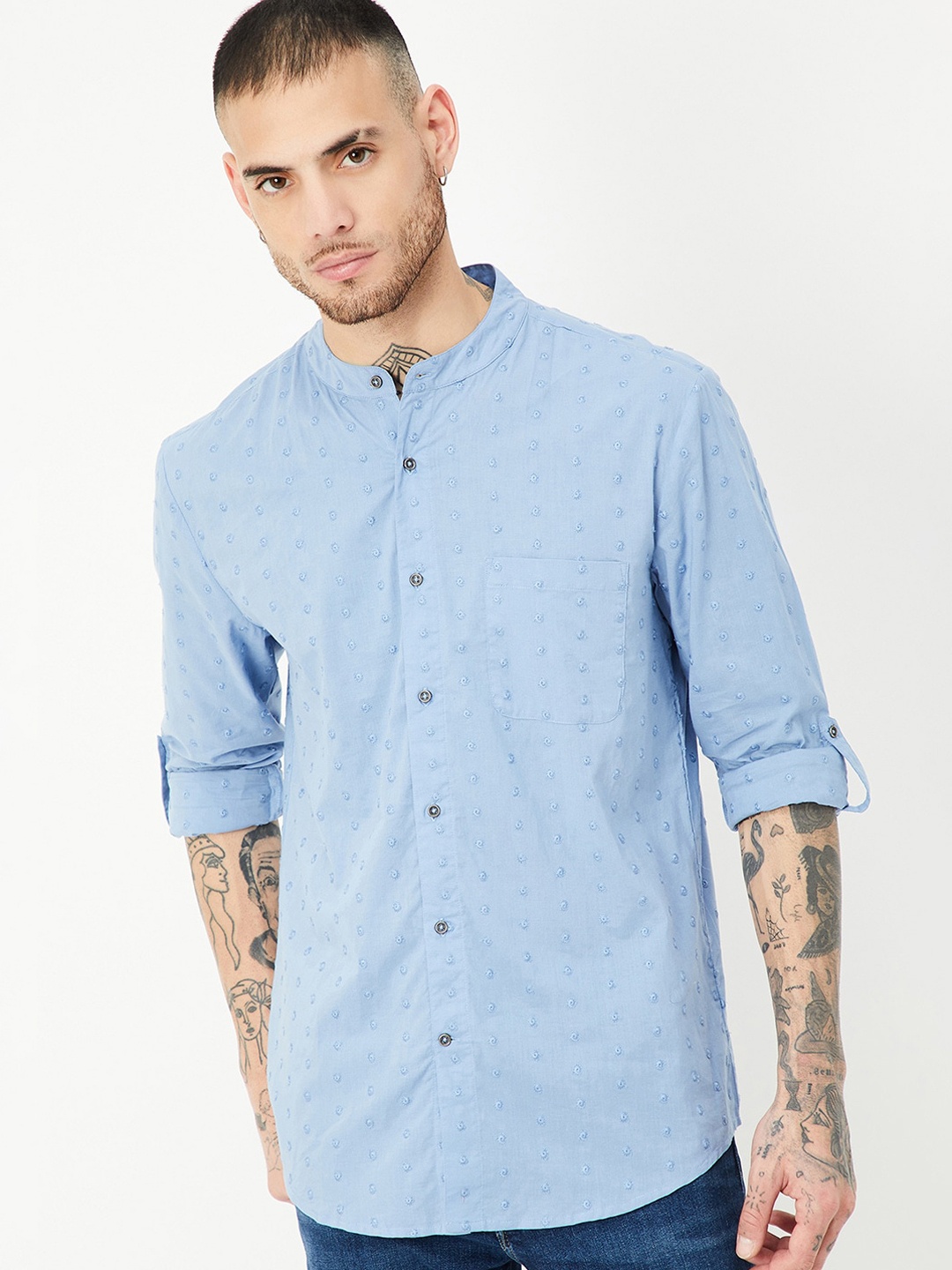 

max Geometric Embroidered Mandarin Collar Pure Cotton Short Kurta, Blue