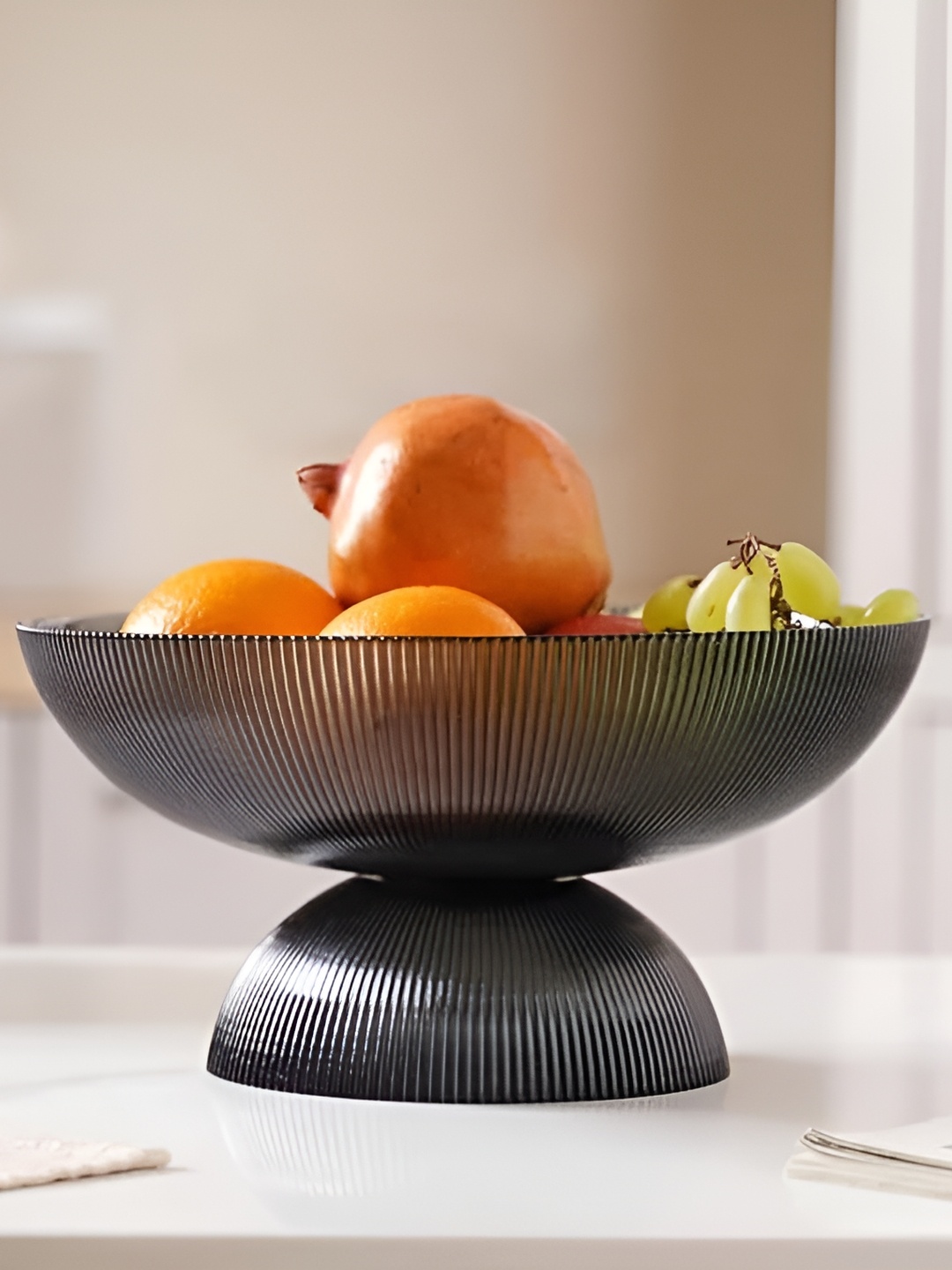 

Samara Home Grey Glass Fruit Platter
