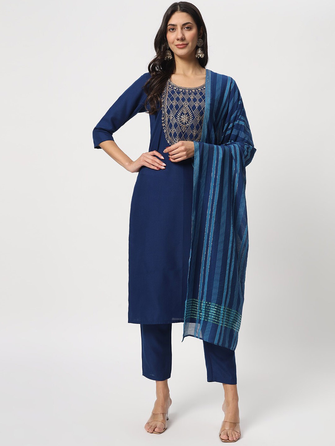 

SALWAT Yoke Design Embroidered Straight Kurta With Trousers & Dupatta, Blue