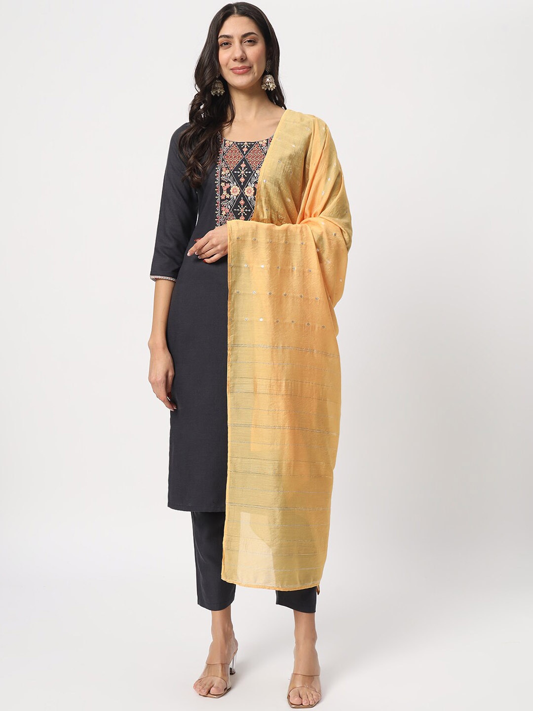 

SALWAT Yoke Design Embroidered Straight Kurta With Trousers & Dupatta, Black