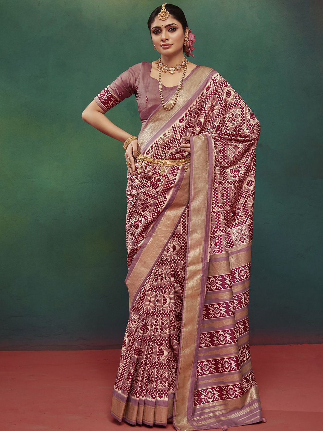 

Mitera Ethnic Motifs Zari Pure Silk Sungudi Printed Saree, Pink