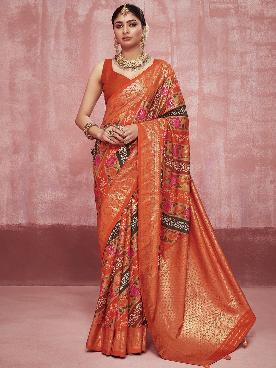 

Mitera Ethnic Motifs Zari Pure Silk Sungudi Saree, Red