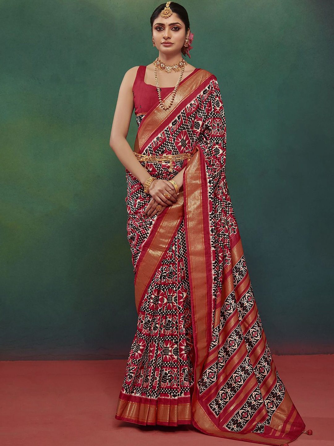 

Mitera Ethnic Motifs Zari Pure Silk Sungudi Printed Saree, Red