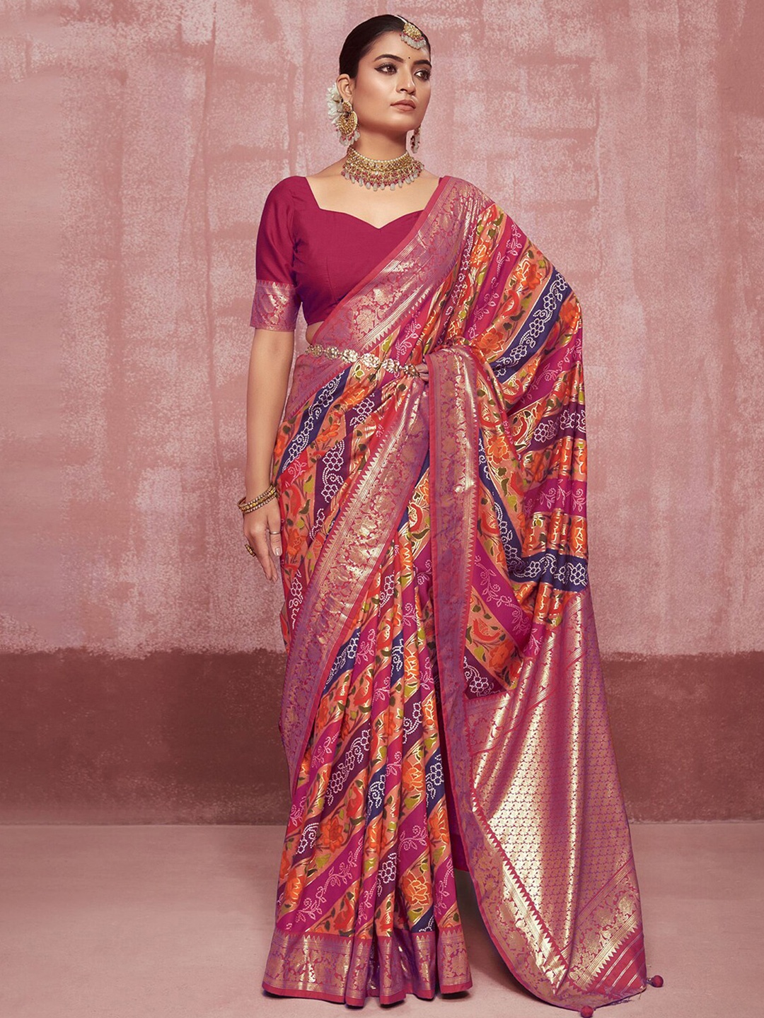 

Mitera Ethnic Motifs Zari Pure Silk Sungudi Saree, Pink