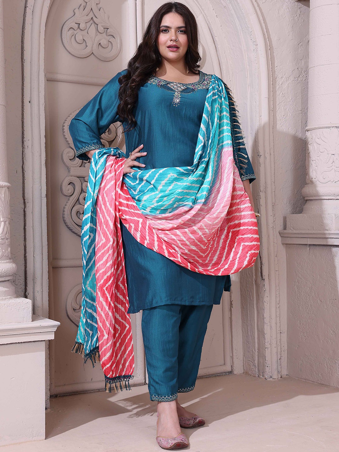 

Mclothings Embroidered Thread Work Kurta With Trouser & Dupatta, Blue