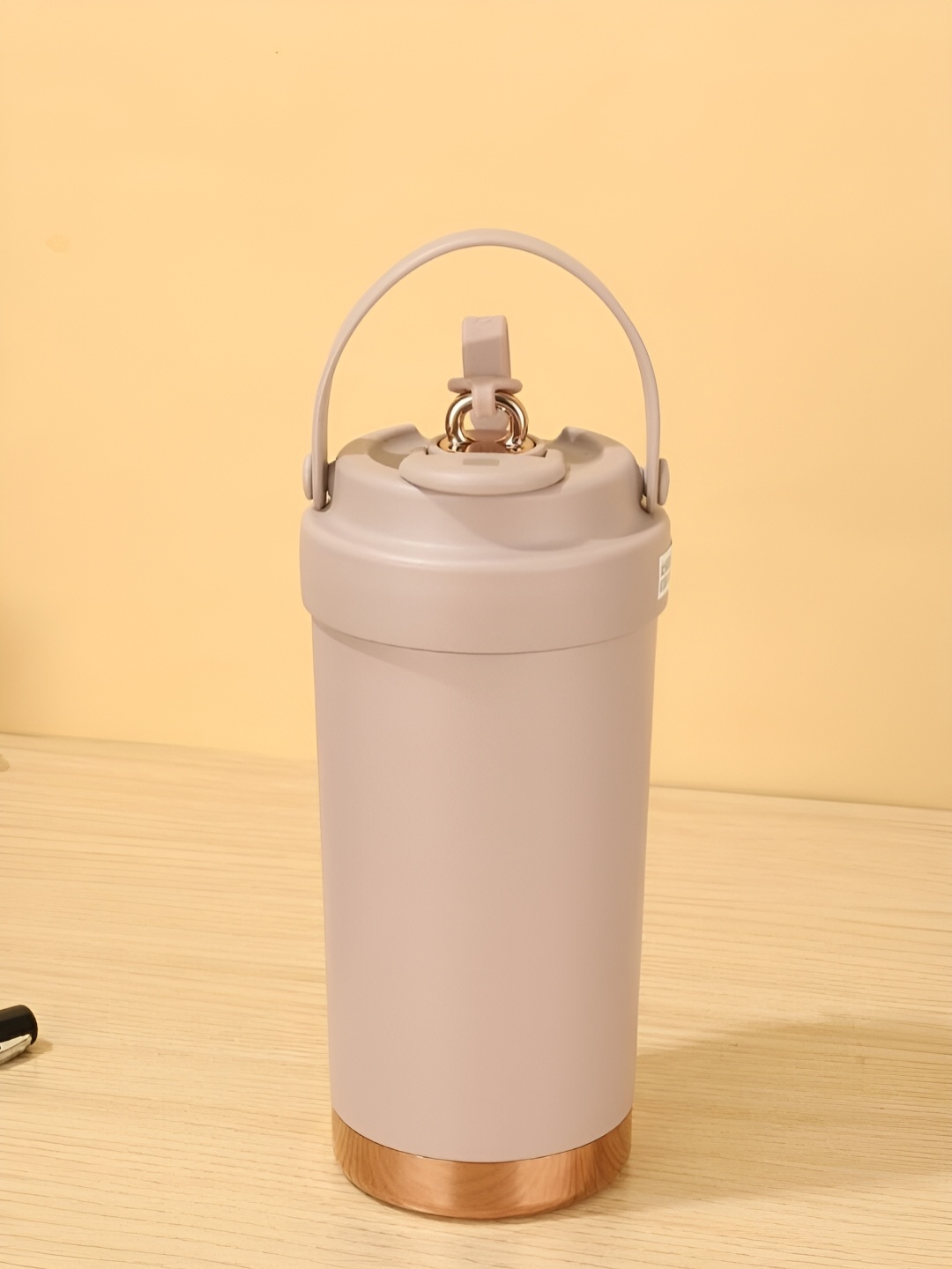 

YELONA Brown Stainless Steel Glossy Dishwasher Safe Mug With Straw 500ml