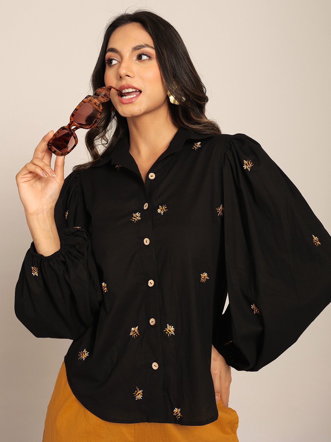 

KAORI BY SHREYA AGARWAL Comfort Relaxed Fit Puff Sleeves Cotton Casual Shirt, Black