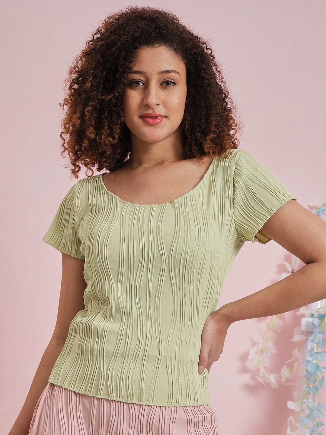 

Athena Round Neck Short Sleeves Textured Top, Green