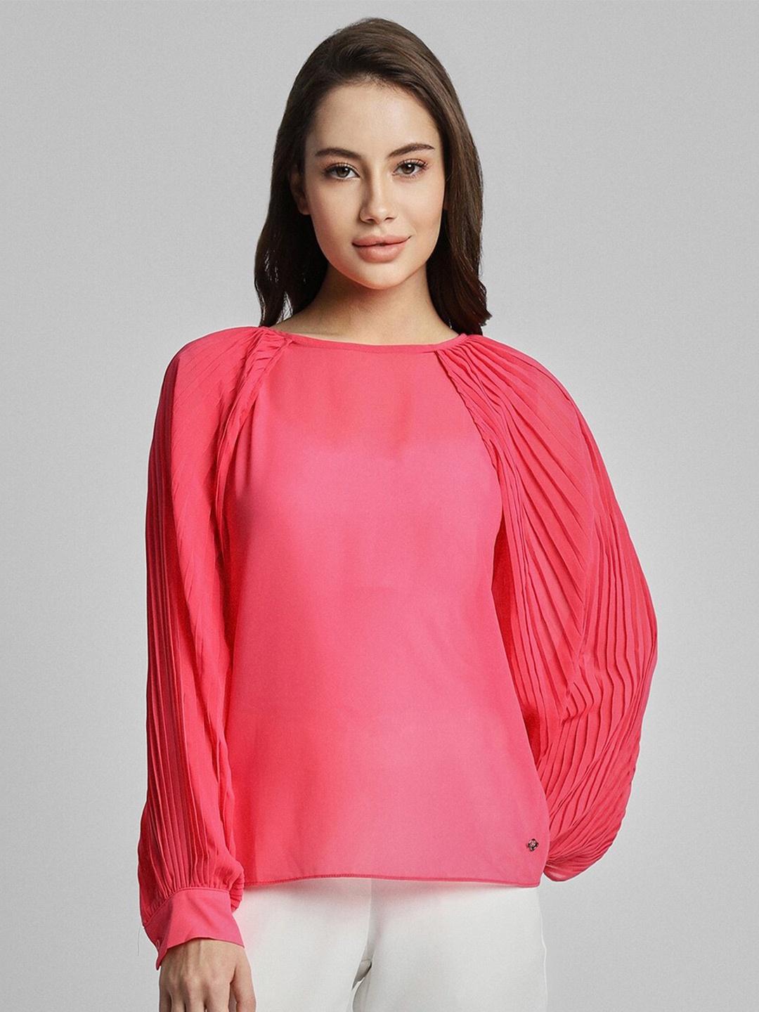 

Allen Solly Woman Round Neck Long Raglan Sleeves Top, Pink