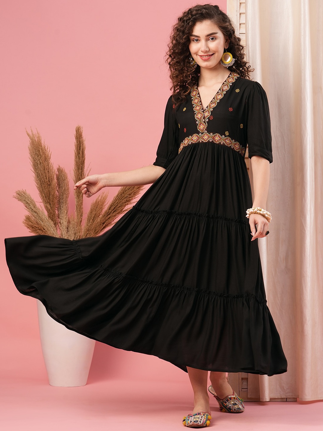 

Globus V-Neck Embroidered Yoke Tiered Flared Fusion A-Line Dress, Black