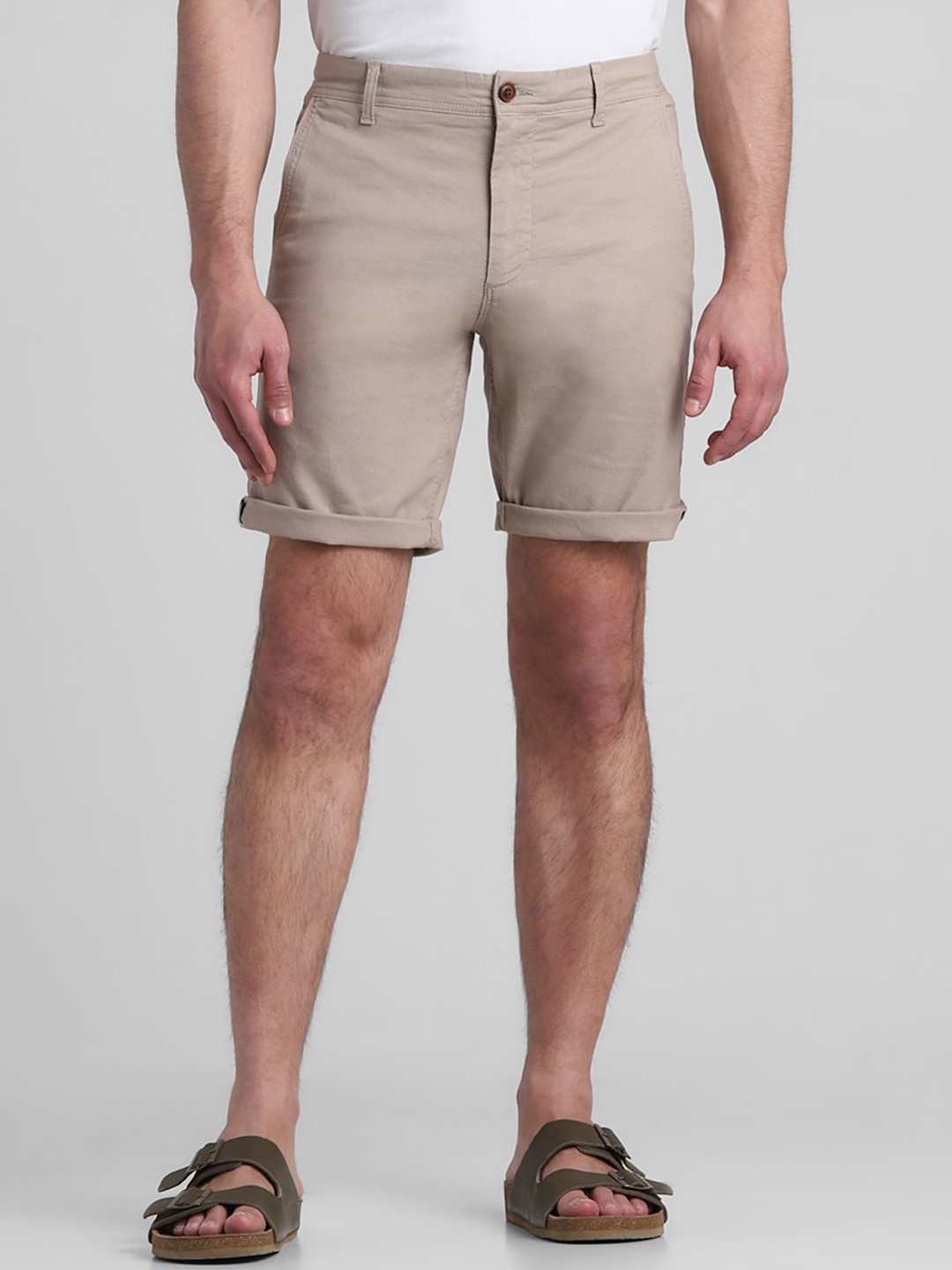 

Jack & Jones Men Low-Rise Shorts, Brown